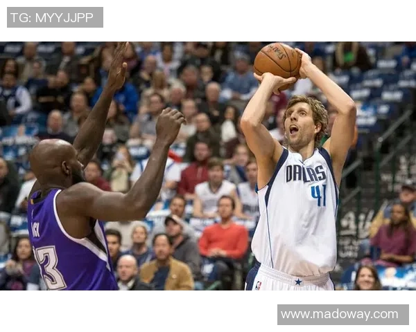 05年火箭与小牛激战回顾：经典对决中的英雄与传奇时刻