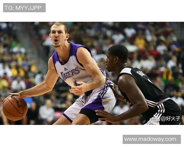 亚历克斯卡鲁索的篮球之路与个人成长故事揭秘