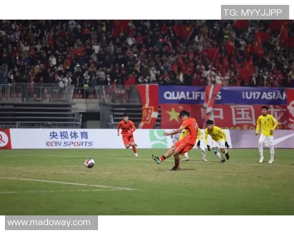 中国足球队迎战文莱队力争胜利展现实力与风采