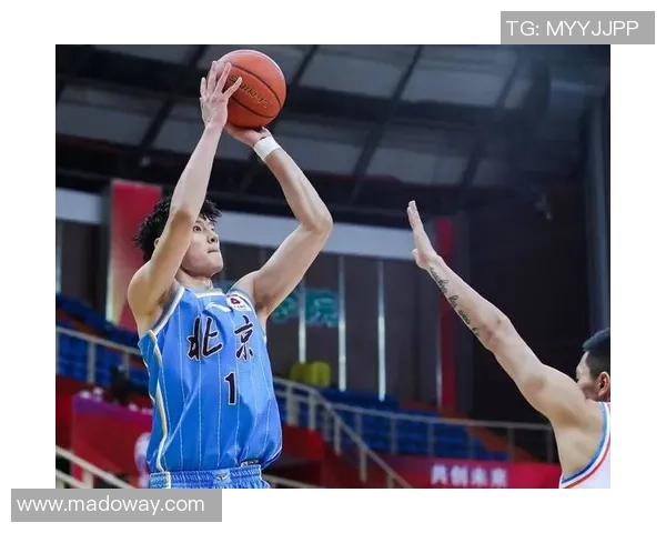 朱俊龙的奋斗历程与未来展望:从普通少年到篮球新星的成长之路 朱俊龙的奋斗历程与未来展望:从普通少年到篮球新星的成长之路