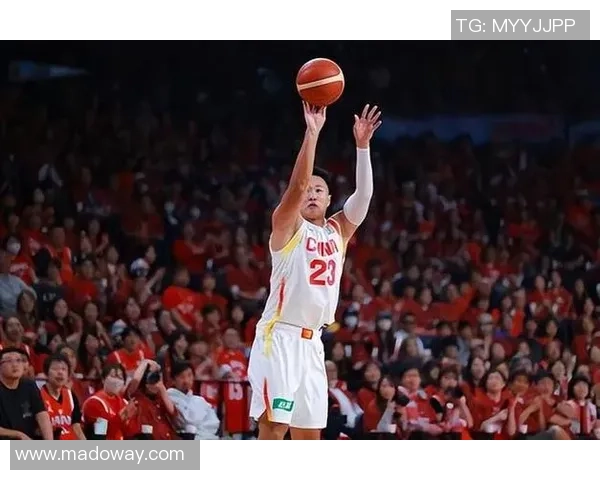 贺希宁:从篮球新星到职业生涯的辉煌转折与成长之路 贺希宁:从篮球新星到职业生涯的辉煌转折与成长之路