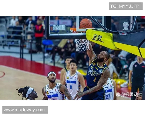 CBA新疆队对阵吉林队精彩图文直播全程回顾与分析