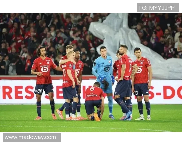 勒沃库森与尼斯激战成和比分揭晓双方实力相当精彩对决回顾 勒沃库森与尼斯激战成和比分揭晓双方实力相当精彩对决回顾