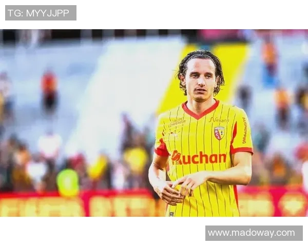 法甲第戎与朗斯激战正酣比分揭晓引发球迷热议 法甲第戎与朗斯激战正酣比分揭晓引发球迷热议