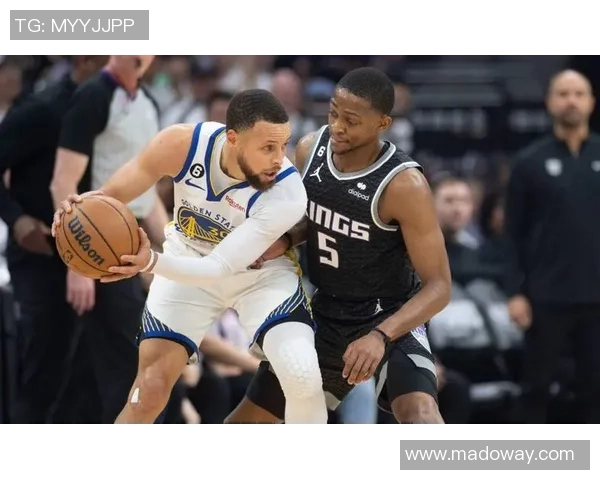 爵士队与勇士队精彩对决视频回看全程回顾与分析