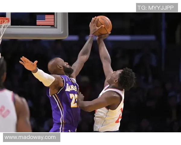 湖人对快船精彩直播播放全程回顾与赛后分析尽在此处