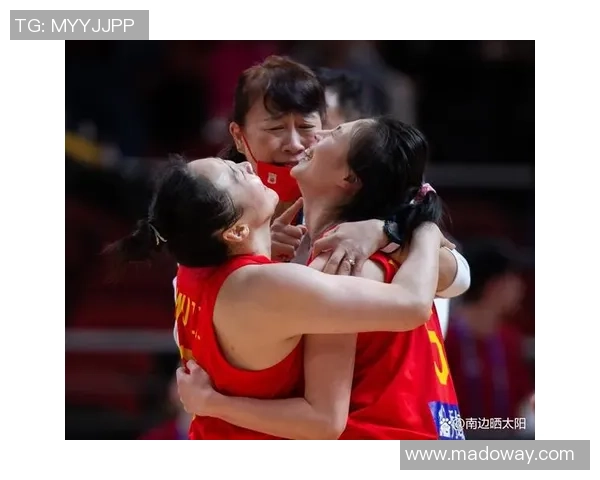 与王芳畅谈她的篮球生涯与成长历程的精彩对话