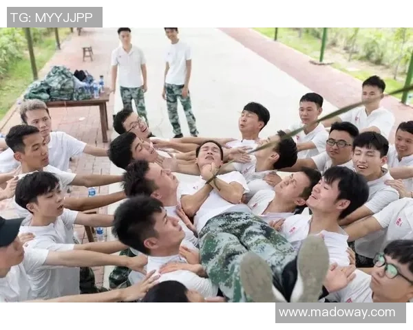 南京极限运动队团队协作模式深度解析与其他队伍的对比研究